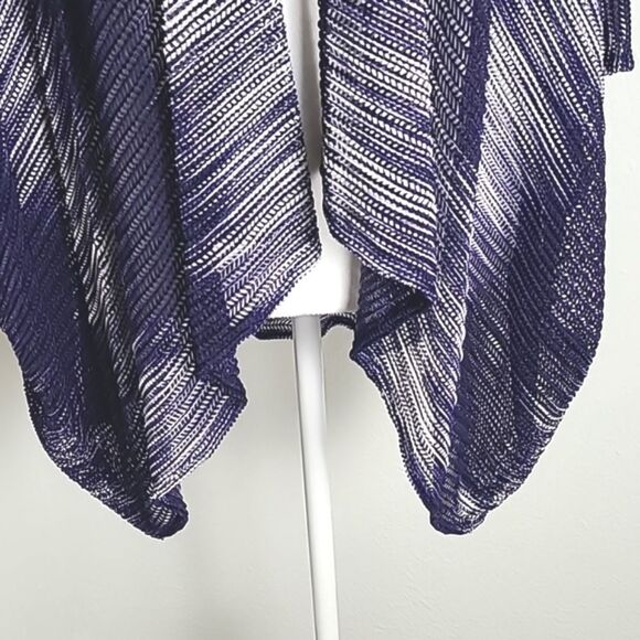 Cejon Navy & White Ombre Cardigan Wrap with Kimono Sleeves, One Size - Picture 4 of 9